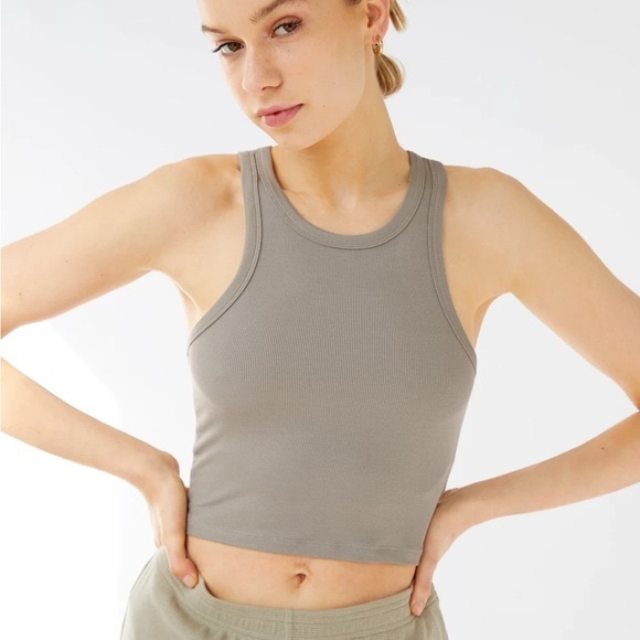 Tops - Aritzia Sunday Best Honor Tank in Dry Basil Green NWT